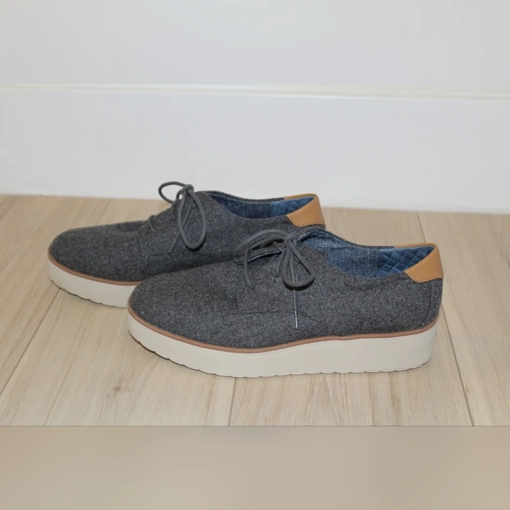 Dr. Scholls Lillian Grey shoes